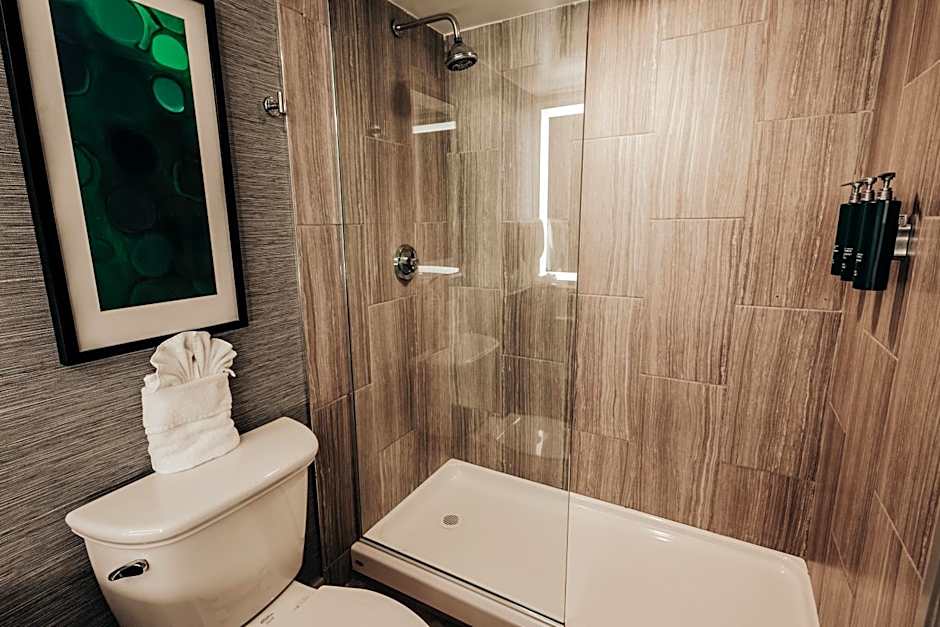 DoubleTree By Hilton Guest Suites & Conf. Center Chicago Downers Grove