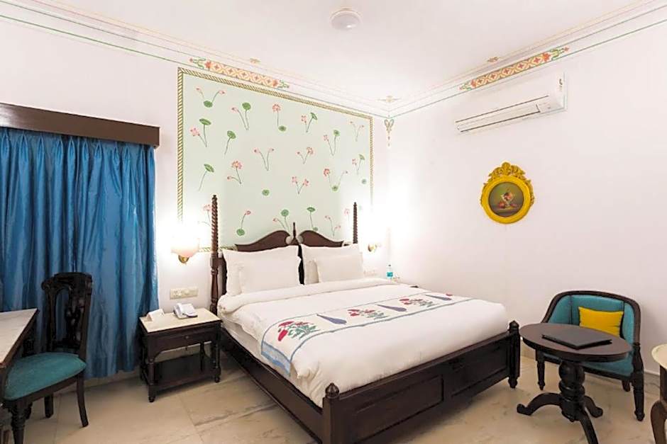 Amar Kothi Hotel