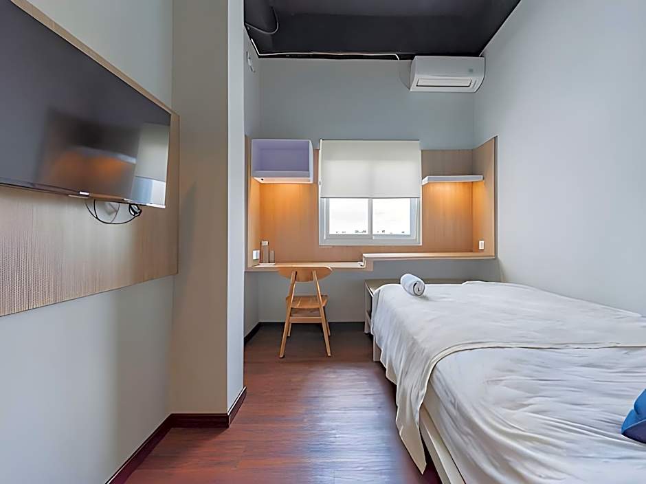 Urbanview Hotel The Tang Balikpapan by RedDoorz