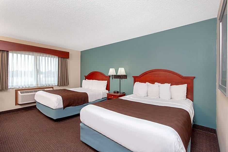 AmericInn by Wyndham Chippewa Falls