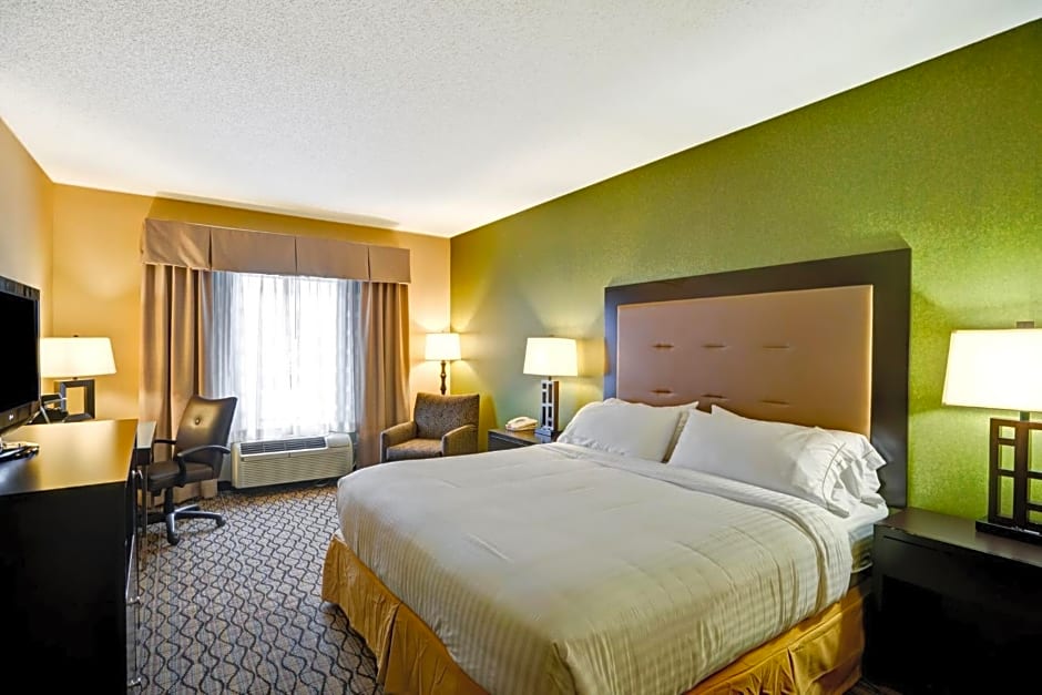 Holiday Inn Express Hotel & Suites Christiansburg