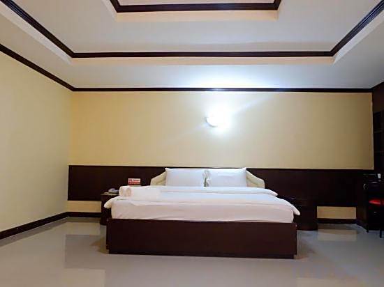 Auychai Grand Hotel