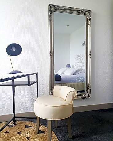 Deluxe Double Room with Sea View and Terrace