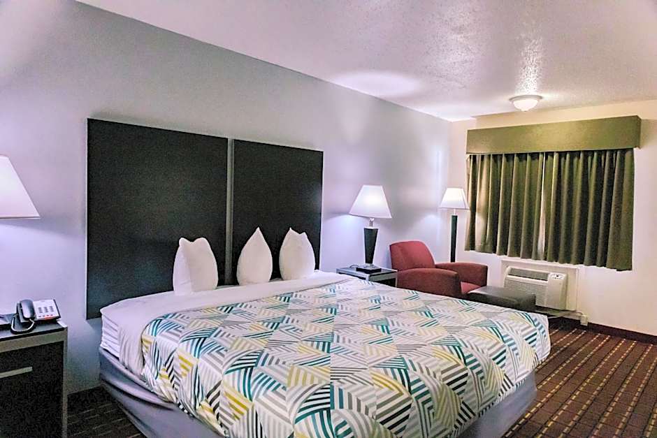 Motel 6 Nacogdoches, TX