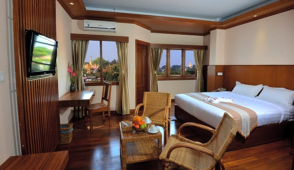 Photo 1 of 42 of Hotel Sidney