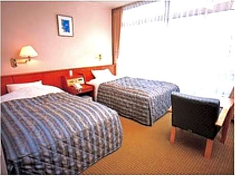 Standard Twin Room with Sea View