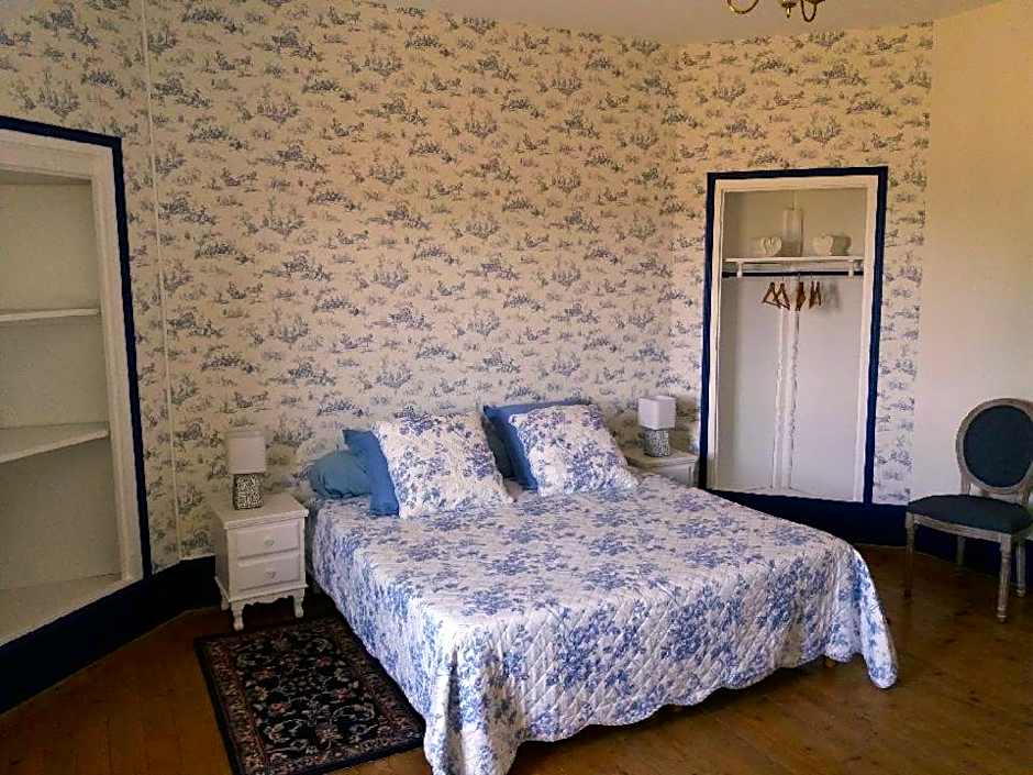 CHATEAU DE CHAVANNES