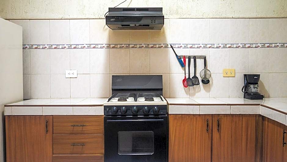 Suites del Sol Hotel & Apartments