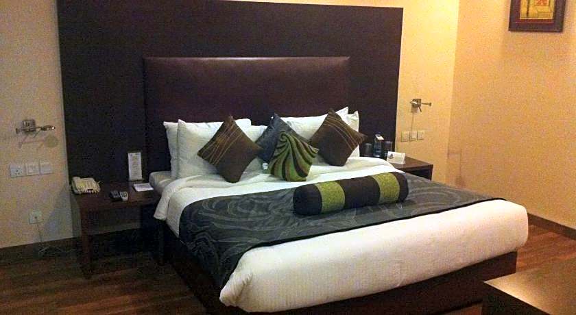 Vibe By The LaLiT Traveller