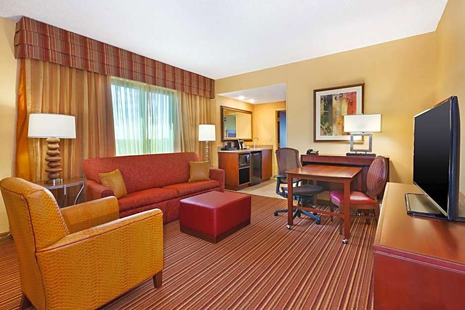 Embassy Suites By Hilton Norman - Hotel And Conference Center