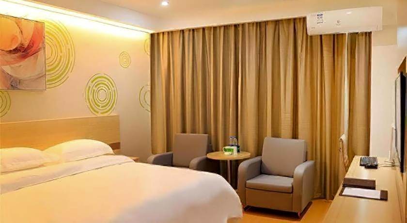 GreenTree Inn Shangrao Yueliangwan Automobile City
