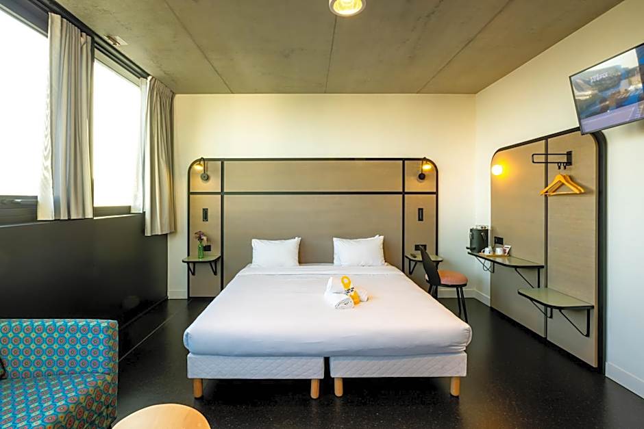 The People - Paris Marais