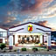 Super 8 by Wyndham Kerrville TX