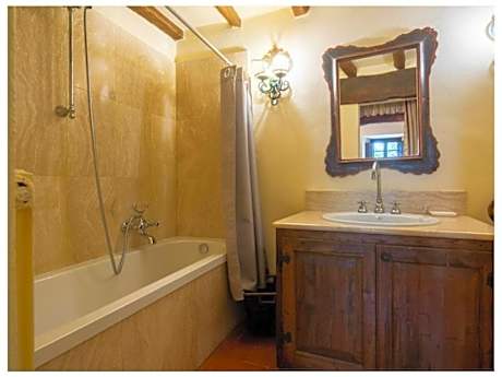 Villa la Corte Comfortable holiday residence