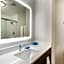 Holiday Inn Express Warrenton Hotel By IHG