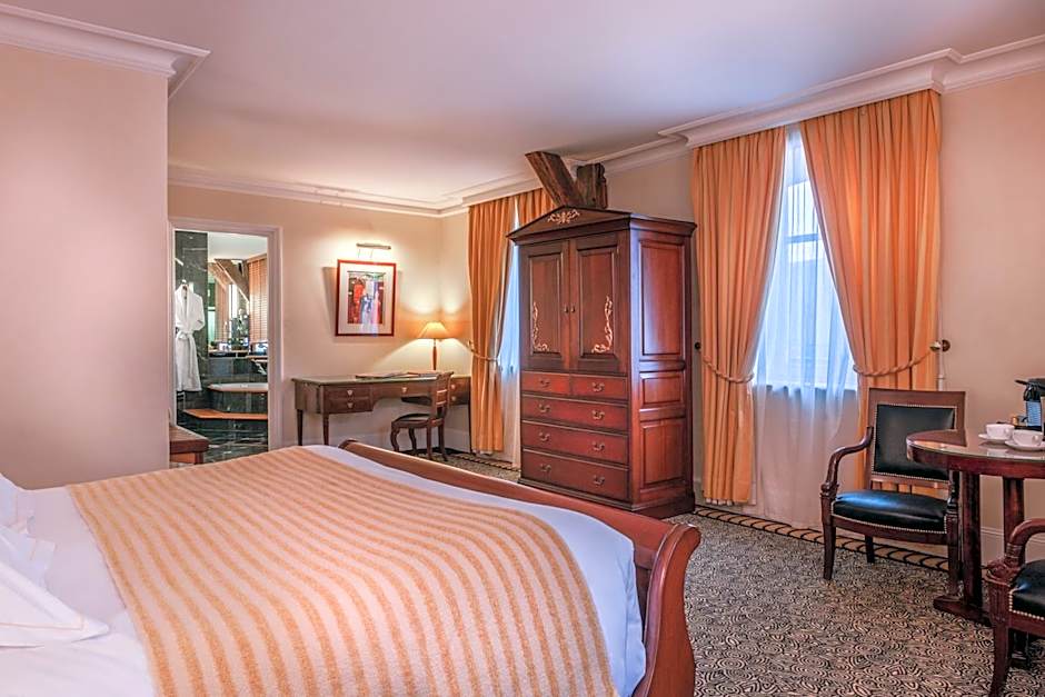 L Hotel de Beaune