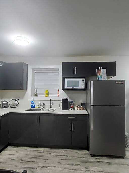 Lux Modern 2BR Radiant Suite+Free Parking
