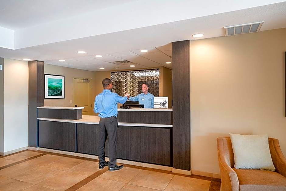 Candlewood Suites Auburn By IHG