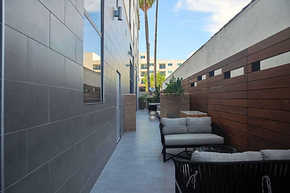 Hampton Inn By Hilton & Suites Los Angeles/Sherman Oaks