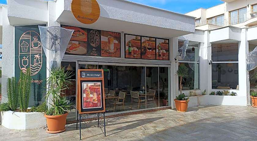 Ladies Beach Suit Otel