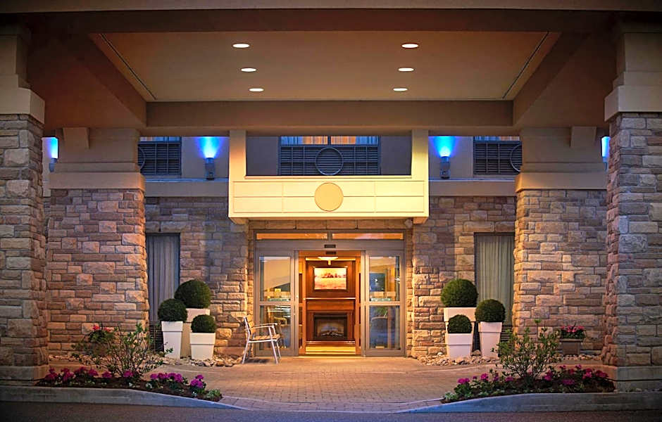 Holiday Inn Express & Suites Huntsville By IHG