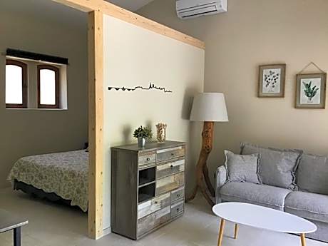 Suite with Garden View