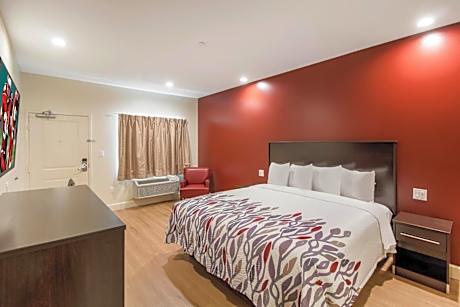 Deluxe King Room Smoke Free