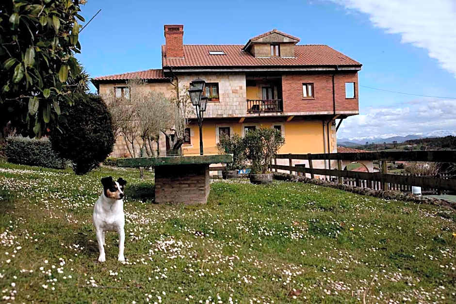 Apartamentos La Gloria