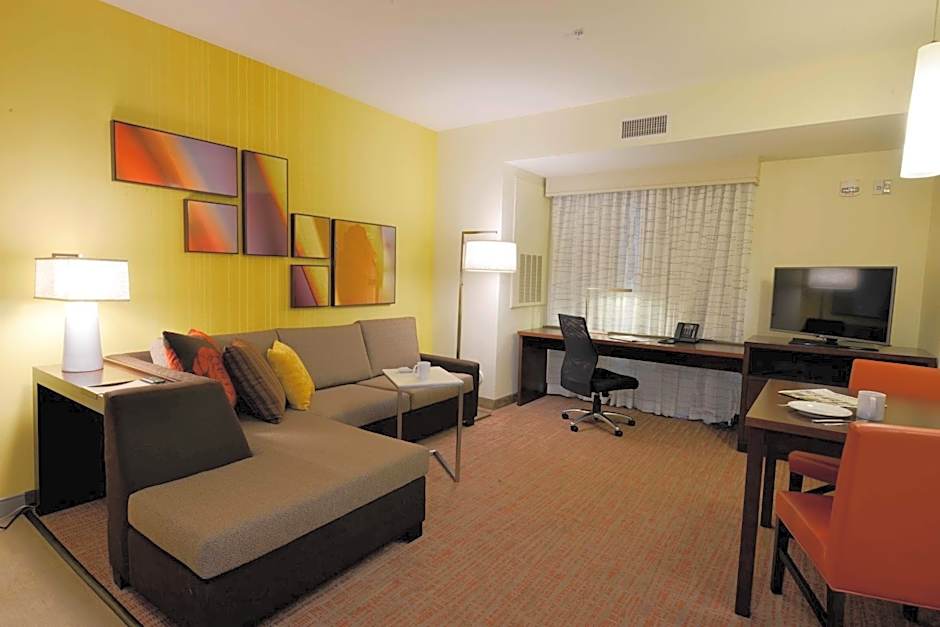 Residence Inn by Marriott Omaha Aksarben Village