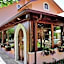 Hotel Bucaneve