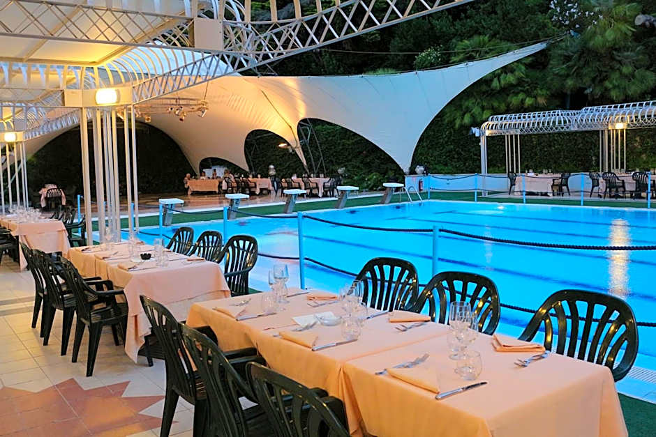 Hotel Mirasole International