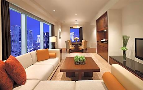 Grand Deluxe King Suite