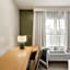 Spark by Hilton Freeport
