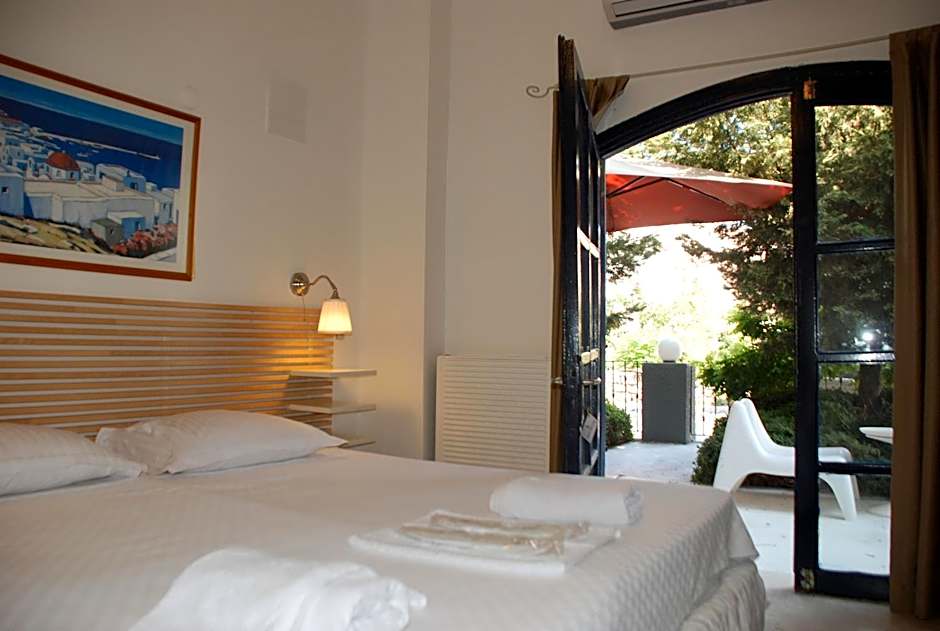 Marina Sahil Hotel