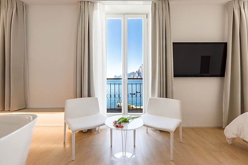 Hotel Lago Di Garda