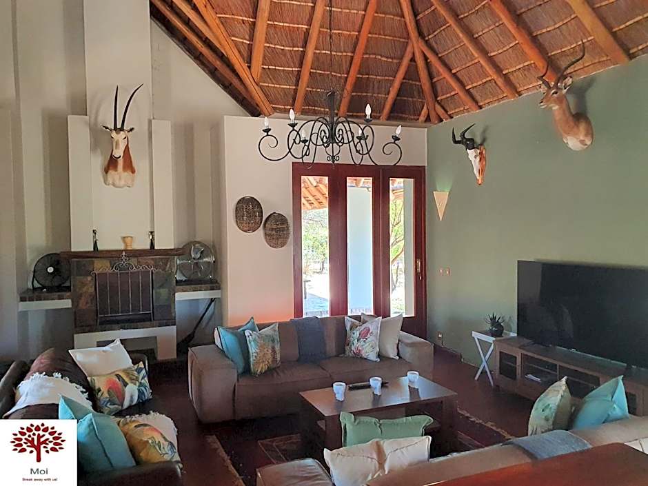 Zebula Golf and Wildlife Estate - Kudu's Bark Pax 12 - Moi Signature Luxury villa