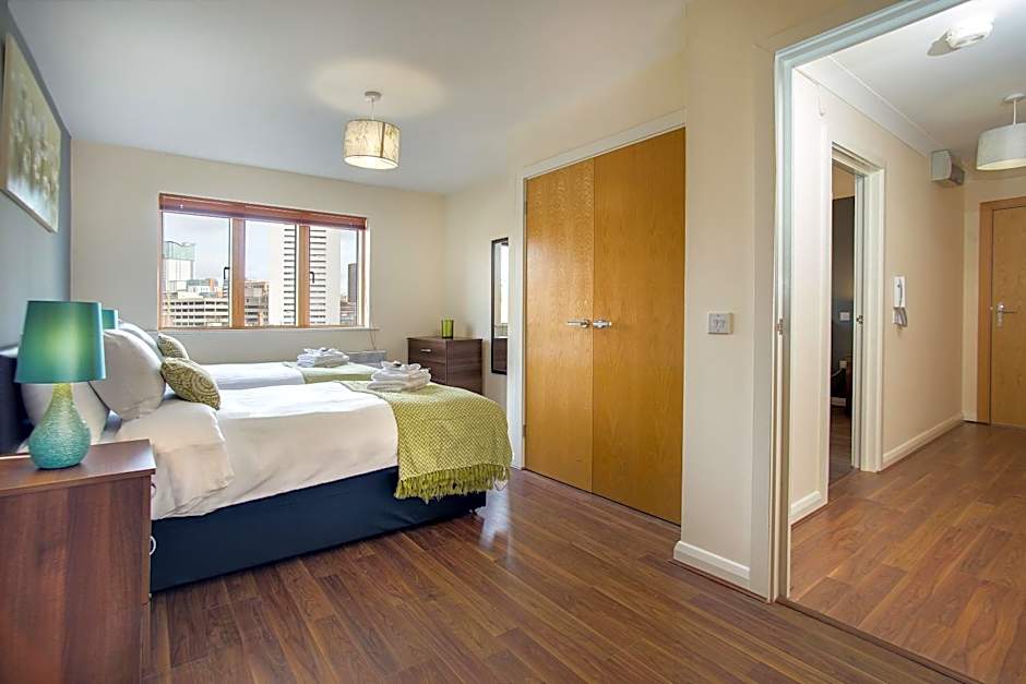 Mica Point City Centre Apartment