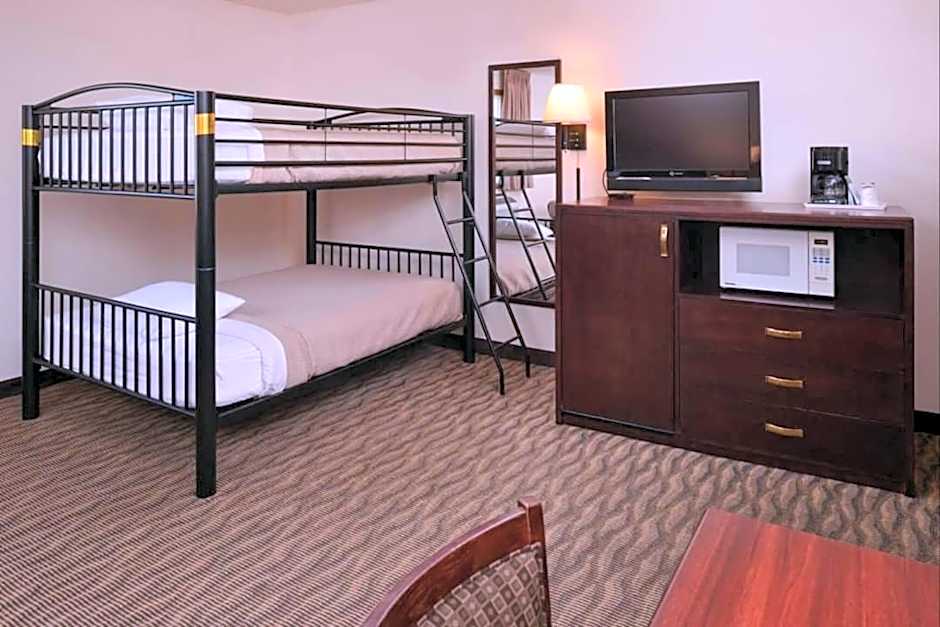 Americas Best Value Inn and Suites Atlantic