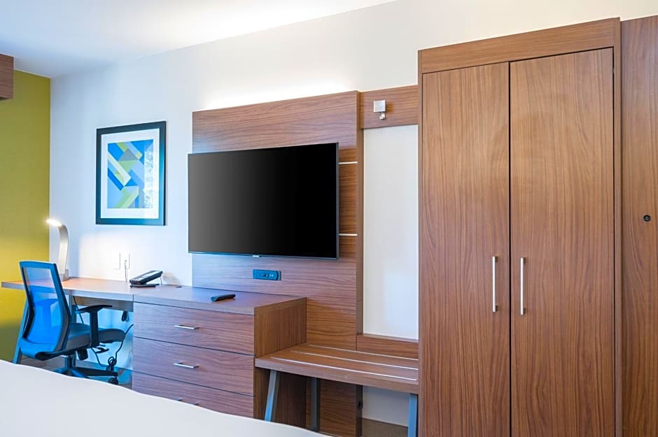 Holiday Inn Express Grover Beach-Pismo Beach Area By IHG
