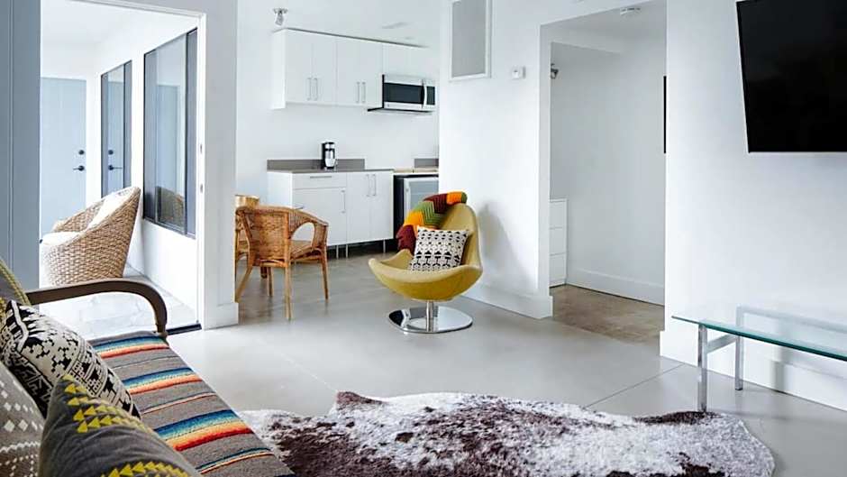 The EL Cid Buyout by AvantStay