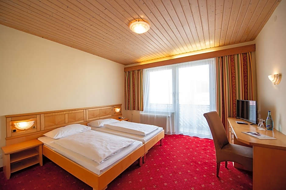 AKTIVHOTEL Weisser Hirsch