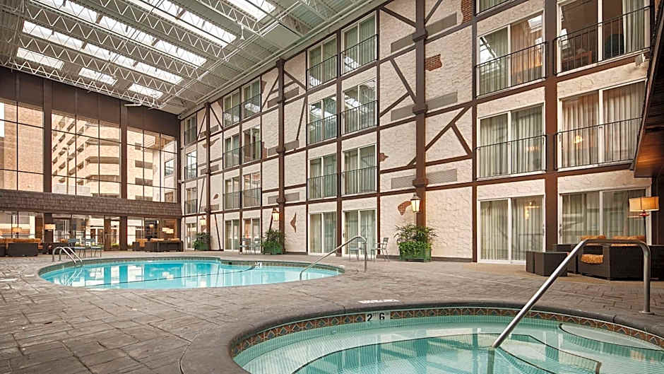 Best Western Plus The Normandy Inn & Suites