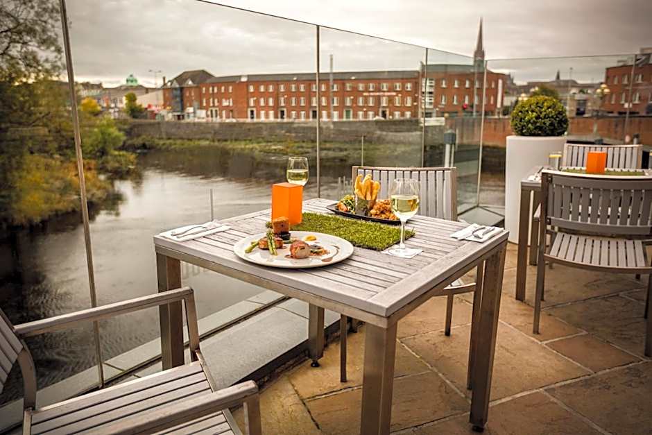 Absolute Hotel Limerick