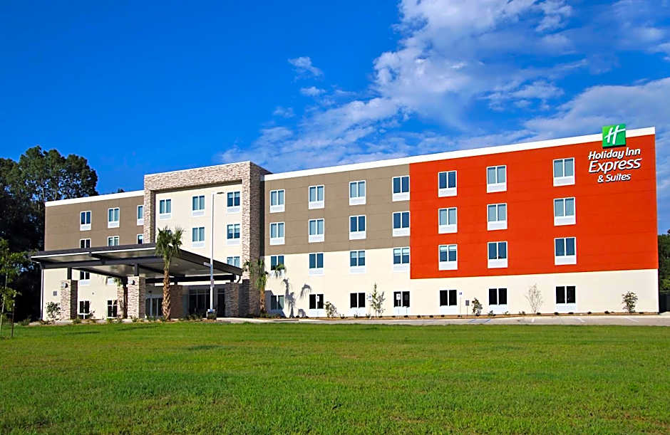 Holiday Inn Express & Suites Columbus North By IHG