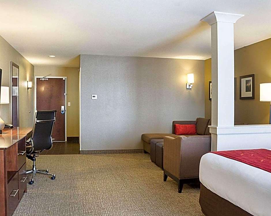 Comfort Suites Fargo Medical Center