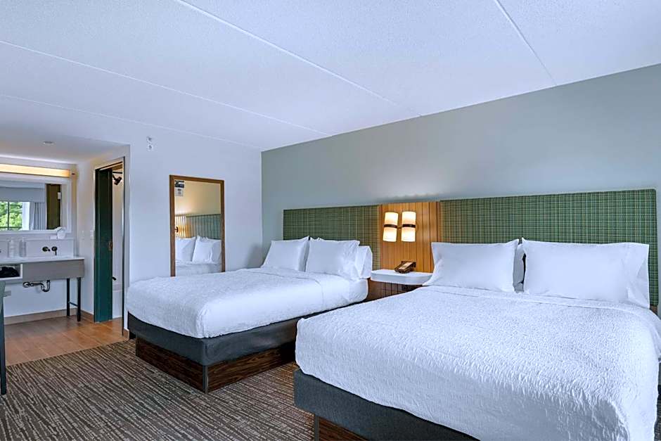 Hampton Inn By Hilton & Suites Lake George, NY