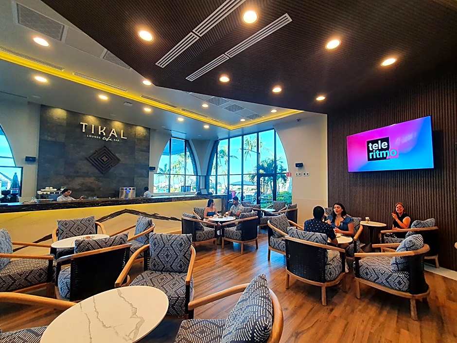 Paradise Village Beach Resort