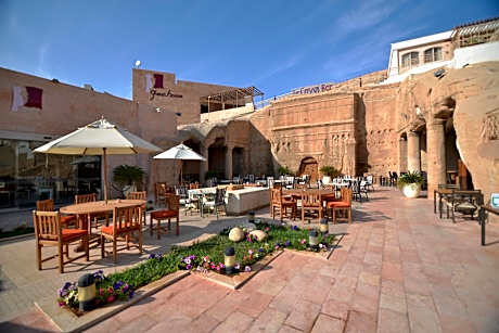Petra Guest House Hotel