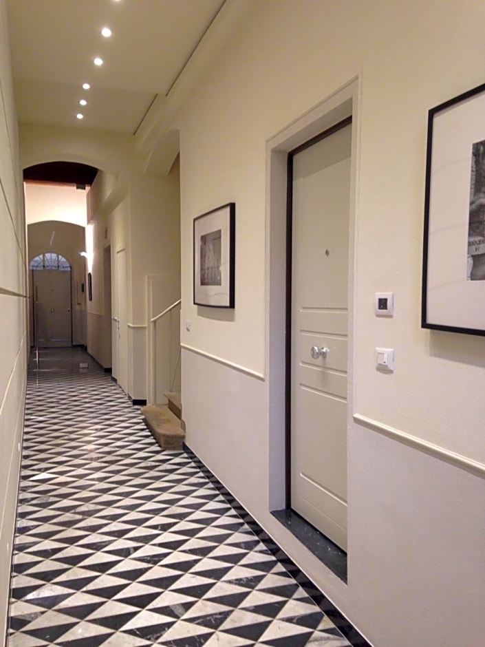 Florence Art Apartments