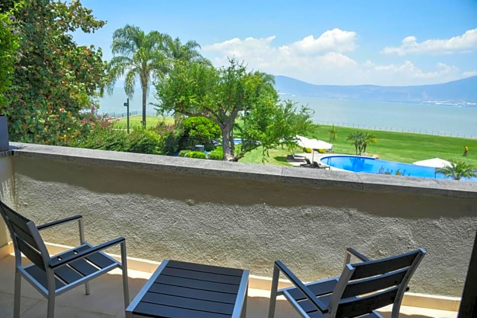 La Reserva Chapala